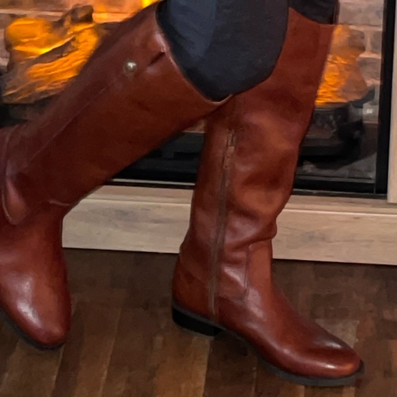 INC International Concepts Brown Leather Boots - Picture 3 of 3